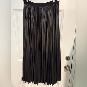 BCBGMaxAzria Black A-Line Skirt